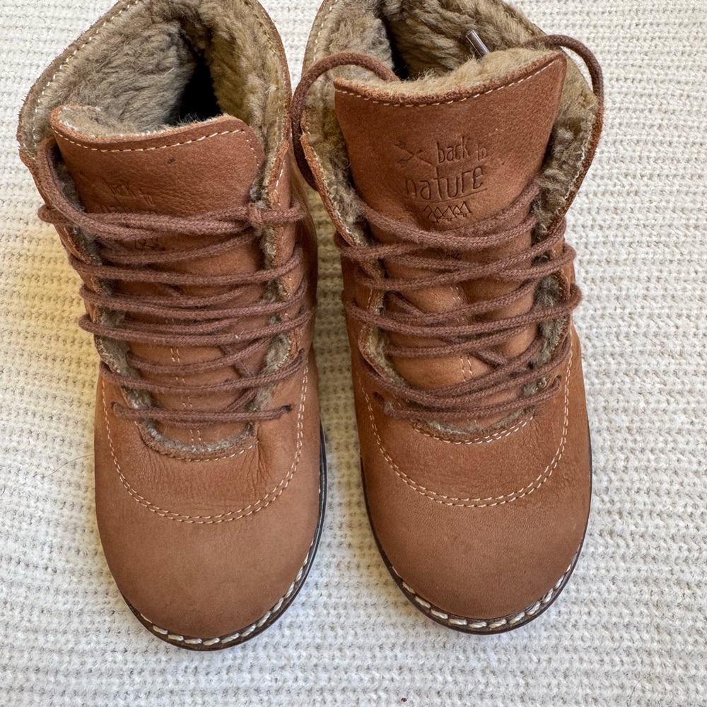 Zara Brown Leather Lace-Up Boots